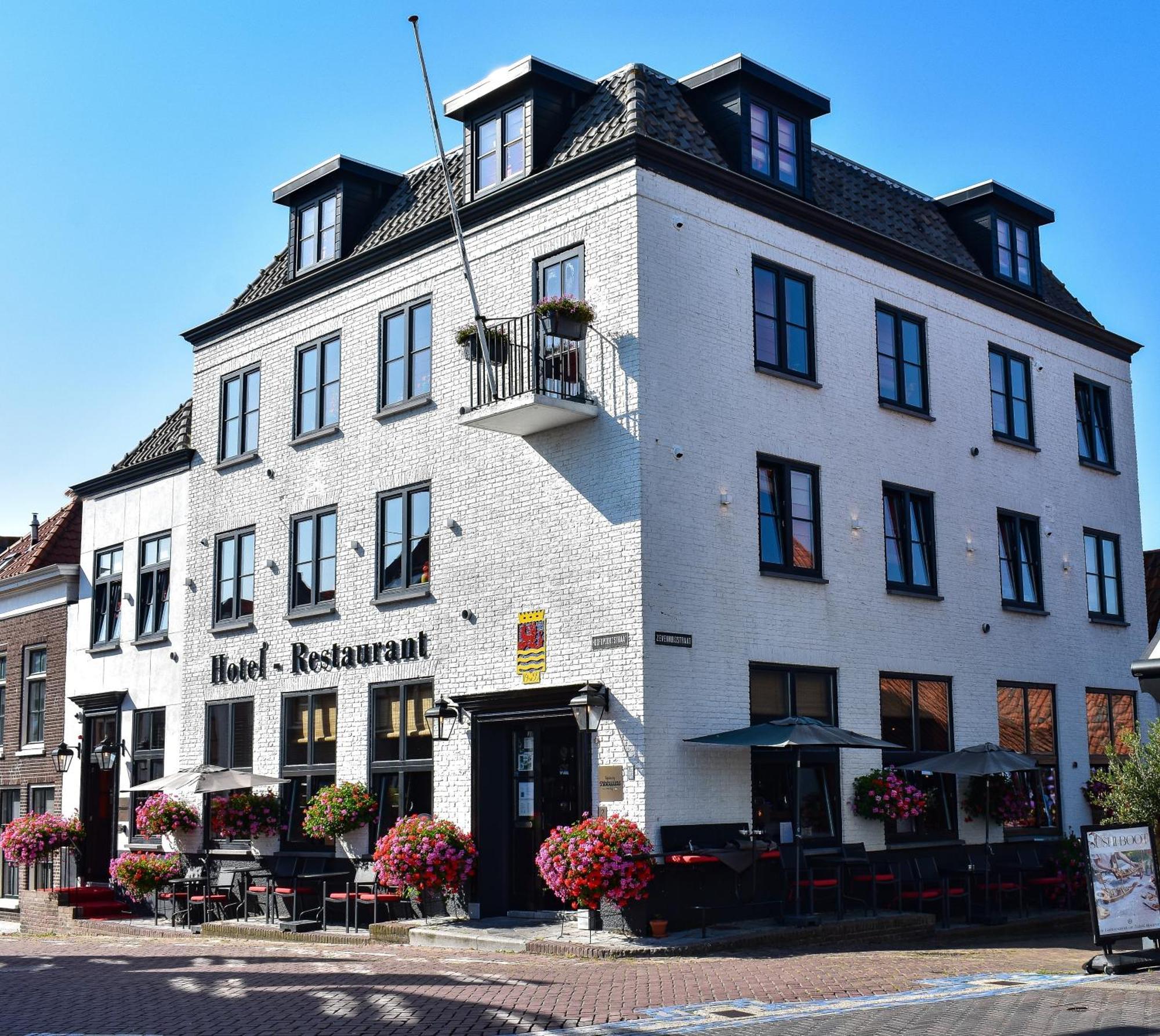 Boutique Hotel Zeeuws-Meisje Zierikzee Exterior photo